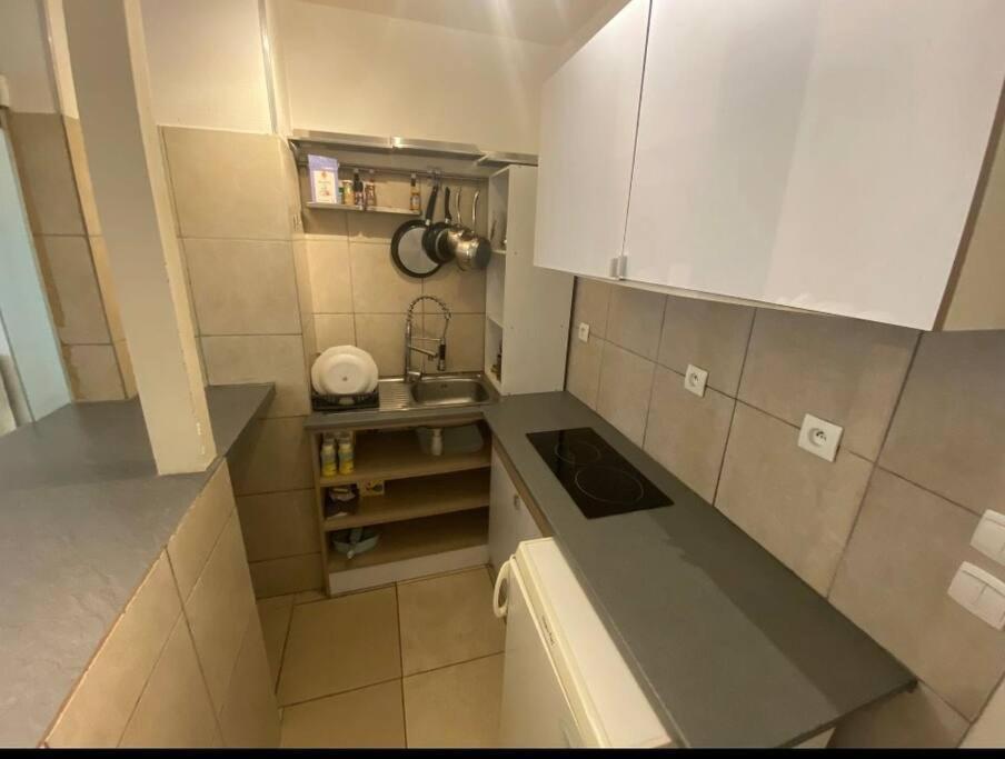 Studio Confortable -musee Grevin - Musee Du Louvre - Grand Boulevard - 2 Pers Appartamento Parigi